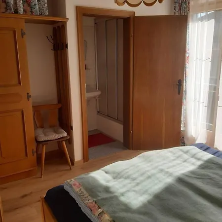 Haus Bernkogelblick In Holiday home Goldegg